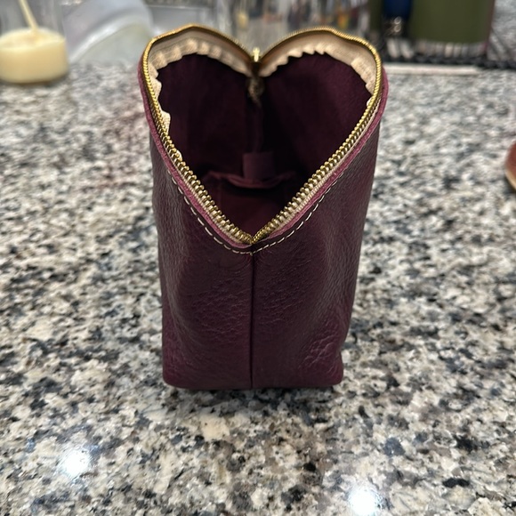 Brand new Portland Leather Total Eclipse Bag. - Picture 5 of 9